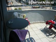 [P09] Balconul camerei (scuzati „steagurile„ puse la uscat) » foto by leonmaximilian
 - 
<span class="allrVoted glyphicon glyphicon-heart hidden" id="av222626"></span>
<a class="m-l-10 hidden" id="sv222626" onclick="voting_Foto_DelVot(,222626,9080)" role="button">șterge vot <span class="glyphicon glyphicon-remove"></span></a>
<a id="v9222626" class=" c-red"  onclick="voting_Foto_SetVot(222626)" role="button"><span class="glyphicon glyphicon-heart-empty"></span> <b>LIKE</b> = Votează poza</a> <img class="hidden"  id="f222626W9" src="/imagini/loader.gif" border="0" /><span class="AjErrMes hidden" id="e222626ErM"></span>
