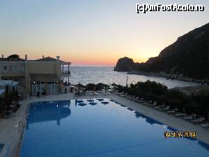 [P02] marea pare la acelasi nivel cu piscina nu-i asa? de fapt era muuult mai jos » foto by indiralisa_26
 - 
<span class="allrVoted glyphicon glyphicon-heart hidden" id="av517177"></span>
<a class="m-l-10 hidden" id="sv517177" onclick="voting_Foto_DelVot(,517177,9082)" role="button">șterge vot <span class="glyphicon glyphicon-remove"></span></a>
<a id="v9517177" class=" c-red"  onclick="voting_Foto_SetVot(517177)" role="button"><span class="glyphicon glyphicon-heart-empty"></span> <b>LIKE</b> = Votează poza</a> <img class="hidden"  id="f517177W9" src="/imagini/loader.gif" border="0" /><span class="AjErrMes hidden" id="e517177ErM"></span>