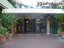 [P06] Intrarea in hotel. Arata rau ??? Nici in interior » foto by fanespoitorul
 - 
<span class="allrVoted glyphicon glyphicon-heart hidden" id="av270637"></span>
<a class="m-l-10 hidden" id="sv270637" onclick="voting_Foto_DelVot(,270637,9092)" role="button">șterge vot <span class="glyphicon glyphicon-remove"></span></a>
<a id="v9270637" class=" c-red"  onclick="voting_Foto_SetVot(270637)" role="button"><span class="glyphicon glyphicon-heart-empty"></span> <b>LIKE</b> = Votează poza</a> <img class="hidden"  id="f270637W9" src="/imagini/loader.gif" border="0" /><span class="AjErrMes hidden" id="e270637ErM"></span>