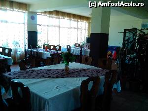 [P21] Restaurantul » foto by dorgo
 - 
<span class="allrVoted glyphicon glyphicon-heart hidden" id="av631015"></span>
<a class="m-l-10 hidden" id="sv631015" onclick="voting_Foto_DelVot(,631015,9099)" role="button">șterge vot <span class="glyphicon glyphicon-remove"></span></a>
<a id="v9631015" class=" c-red"  onclick="voting_Foto_SetVot(631015)" role="button"><span class="glyphicon glyphicon-heart-empty"></span> <b>LIKE</b> = Votează poza</a> <img class="hidden"  id="f631015W9" src="/imagini/loader.gif" border="0" /><span class="AjErrMes hidden" id="e631015ErM"></span>