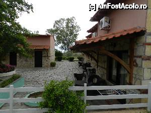 [P28] Vilage Mare hotel -Metamorphosis - Halkidiki -Mai2013 » foto by ionescunic
 - 
<span class="allrVoted glyphicon glyphicon-heart hidden" id="av422586"></span>
<a class="m-l-10 hidden" id="sv422586" onclick="voting_Foto_DelVot(,422586,9103)" role="button">șterge vot <span class="glyphicon glyphicon-remove"></span></a>
<a id="v9422586" class=" c-red"  onclick="voting_Foto_SetVot(422586)" role="button"><span class="glyphicon glyphicon-heart-empty"></span> <b>LIKE</b> = Votează poza</a> <img class="hidden"  id="f422586W9" src="/imagini/loader.gif" border="0" /><span class="AjErrMes hidden" id="e422586ErM"></span>