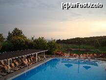 [P02] piscina pentru adulti » foto by chelloo
 - 
<span class="allrVoted glyphicon glyphicon-heart hidden" id="av211431"></span>
<a class="m-l-10 hidden" id="sv211431" onclick="voting_Foto_DelVot(,211431,9103)" role="button">șterge vot <span class="glyphicon glyphicon-remove"></span></a>
<a id="v9211431" class=" c-red"  onclick="voting_Foto_SetVot(211431)" role="button"><span class="glyphicon glyphicon-heart-empty"></span> <b>LIKE</b> = Votează poza</a> <img class="hidden"  id="f211431W9" src="/imagini/loader.gif" border="0" /><span class="AjErrMes hidden" id="e211431ErM"></span>