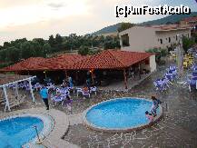 [P04] pool bar » foto by chelloo
 - 
<span class="allrVoted glyphicon glyphicon-heart hidden" id="av211433"></span>
<a class="m-l-10 hidden" id="sv211433" onclick="voting_Foto_DelVot(,211433,9103)" role="button">șterge vot <span class="glyphicon glyphicon-remove"></span></a>
<a id="v9211433" class=" c-red"  onclick="voting_Foto_SetVot(211433)" role="button"><span class="glyphicon glyphicon-heart-empty"></span> <b>LIKE</b> = Votează poza</a> <img class="hidden"  id="f211433W9" src="/imagini/loader.gif" border="0" /><span class="AjErrMes hidden" id="e211433ErM"></span>