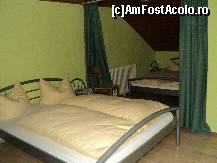 [P10] aceeasi camera de 6 locuri » foto by TORA INGRID
 - 
<span class="allrVoted glyphicon glyphicon-heart hidden" id="av227898"></span>
<a class="m-l-10 hidden" id="sv227898" onclick="voting_Foto_DelVot(,227898,9122)" role="button">șterge vot <span class="glyphicon glyphicon-remove"></span></a>
<a id="v9227898" class=" c-red"  onclick="voting_Foto_SetVot(227898)" role="button"><span class="glyphicon glyphicon-heart-empty"></span> <b>LIKE</b> = Votează poza</a> <img class="hidden"  id="f227898W9" src="/imagini/loader.gif" border="0" /><span class="AjErrMes hidden" id="e227898ErM"></span>