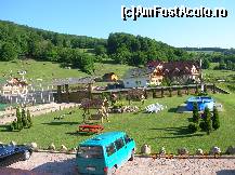 [P02] Pensiunea la Filuţa Mălini Suceava - În curte » foto by Qvadratvus
 - 
<span class="allrVoted glyphicon glyphicon-heart hidden" id="av210260"></span>
<a class="m-l-10 hidden" id="sv210260" onclick="voting_Foto_DelVot(,210260,9128)" role="button">șterge vot <span class="glyphicon glyphicon-remove"></span></a>
<a id="v9210260" class=" c-red"  onclick="voting_Foto_SetVot(210260)" role="button"><span class="glyphicon glyphicon-heart-empty"></span> <b>LIKE</b> = Votează poza</a> <img class="hidden"  id="f210260W9" src="/imagini/loader.gif" border="0" /><span class="AjErrMes hidden" id="e210260ErM"></span>