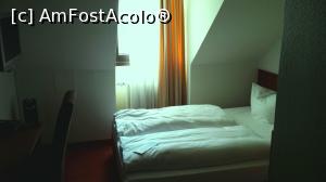 [P10] Camera noastră.  » foto by lucsim
 - 
<span class="allrVoted glyphicon glyphicon-heart hidden" id="av715653"></span>
<a class="m-l-10 hidden" id="sv715653" onclick="voting_Foto_DelVot(,715653,9137)" role="button">șterge vot <span class="glyphicon glyphicon-remove"></span></a>
<a id="v9715653" class=" c-red"  onclick="voting_Foto_SetVot(715653)" role="button"><span class="glyphicon glyphicon-heart-empty"></span> <b>LIKE</b> = Votează poza</a> <img class="hidden"  id="f715653W9" src="/imagini/loader.gif" border="0" /><span class="AjErrMes hidden" id="e715653ErM"></span>