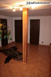 [P08] Aspecte de pe hol la primul nivel. » foto by zet31
 - 
<span class="allrVoted glyphicon glyphicon-heart hidden" id="av210992"></span>
<a class="m-l-10 hidden" id="sv210992" onclick="voting_Foto_DelVot(,210992,9141)" role="button">șterge vot <span class="glyphicon glyphicon-remove"></span></a>
<a id="v9210992" class=" c-red"  onclick="voting_Foto_SetVot(210992)" role="button"><span class="glyphicon glyphicon-heart-empty"></span> <b>LIKE</b> = Votează poza</a> <img class="hidden"  id="f210992W9" src="/imagini/loader.gif" border="0" /><span class="AjErrMes hidden" id="e210992ErM"></span>