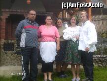 [P02] Impreuna cu proprietarii pensiunii alaturi de care ne-am simtit extraordinar » foto by clauclau
 - 
<span class="allrVoted glyphicon glyphicon-heart hidden" id="av234067"></span>
<a class="m-l-10 hidden" id="sv234067" onclick="voting_Foto_DelVot(,234067,9142)" role="button">șterge vot <span class="glyphicon glyphicon-remove"></span></a>
<a id="v9234067" class=" c-red"  onclick="voting_Foto_SetVot(234067)" role="button"><span class="glyphicon glyphicon-heart-empty"></span> <b>LIKE</b> = Votează poza</a> <img class="hidden"  id="f234067W9" src="/imagini/loader.gif" border="0" /><span class="AjErrMes hidden" id="e234067ErM"></span>