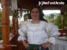 [P03] Va imaginati ca si panza acestei camasi a fost tesuta de catre d-na Ioana? Chiar asa este.....iar broderia necesita nopti intregi de munca si luni de zile pana e terminata. » foto by clauclau
 - 
<span class="allrVoted glyphicon glyphicon-heart hidden" id="av234072"></span>
<a class="m-l-10 hidden" id="sv234072" onclick="voting_Foto_DelVot(,234072,9142)" role="button">șterge vot <span class="glyphicon glyphicon-remove"></span></a>
<a id="v9234072" class=" c-red"  onclick="voting_Foto_SetVot(234072)" role="button"><span class="glyphicon glyphicon-heart-empty"></span> <b>LIKE</b> = Votează poza</a> <img class="hidden"  id="f234072W9" src="/imagini/loader.gif" border="0" /><span class="AjErrMes hidden" id="e234072ErM"></span>