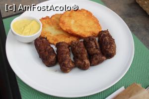 [P11] Suceava, Restaurantul Casa Bucovineană, Mititei cu muștar și  Tocinei » foto by mprofeanu
 - 
<span class="allrVoted glyphicon glyphicon-heart hidden" id="av1309703"></span>
<a class="m-l-10 hidden" id="sv1309703" onclick="voting_Foto_DelVot(,1309703,9207)" role="button">șterge vot <span class="glyphicon glyphicon-remove"></span></a>
<a id="v91309703" class=" c-red"  onclick="voting_Foto_SetVot(1309703)" role="button"><span class="glyphicon glyphicon-heart-empty"></span> <b>LIKE</b> = Votează poza</a> <img class="hidden"  id="f1309703W9" src="/imagini/loader.gif" border="0" /><span class="AjErrMes hidden" id="e1309703ErM"></span>