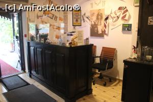 [P12] Suceava, Restaurantul Casa Bucovineană, Recepția Cazării - Intrarea în Restaurant » foto by mprofeanu
 - 
<span class="allrVoted glyphicon glyphicon-heart hidden" id="av1309704"></span>
<a class="m-l-10 hidden" id="sv1309704" onclick="voting_Foto_DelVot(,1309704,9207)" role="button">șterge vot <span class="glyphicon glyphicon-remove"></span></a>
<a id="v91309704" class=" c-red"  onclick="voting_Foto_SetVot(1309704)" role="button"><span class="glyphicon glyphicon-heart-empty"></span> <b>LIKE</b> = Votează poza</a> <img class="hidden"  id="f1309704W9" src="/imagini/loader.gif" border="0" /><span class="AjErrMes hidden" id="e1309704ErM"></span>