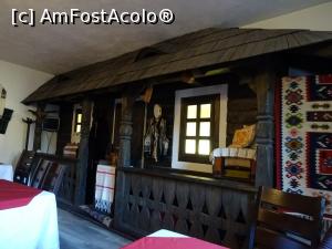 [P04] Fațada casei bucovinene din salonul tradițional.  » foto by tata123 🔱
 - 
<span class="allrVoted glyphicon glyphicon-heart hidden" id="av1125546"></span>
<a class="m-l-10 hidden" id="sv1125546" onclick="voting_Foto_DelVot(,1125546,9207)" role="button">șterge vot <span class="glyphicon glyphicon-remove"></span></a>
<a id="v91125546" class=" c-red"  onclick="voting_Foto_SetVot(1125546)" role="button"><span class="glyphicon glyphicon-heart-empty"></span> <b>LIKE</b> = Votează poza</a> <img class="hidden"  id="f1125546W9" src="/imagini/loader.gif" border="0" /><span class="AjErrMes hidden" id="e1125546ErM"></span>