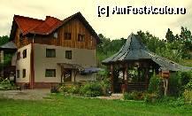 [P04] Vedere din Gradina » foto by private_rayen
 - 
<span class="allrVoted glyphicon glyphicon-heart hidden" id="av305999"></span>
<a class="m-l-10 hidden" id="sv305999" onclick="voting_Foto_DelVot(,305999,9222)" role="button">șterge vot <span class="glyphicon glyphicon-remove"></span></a>
<a id="v9305999" class=" c-red"  onclick="voting_Foto_SetVot(305999)" role="button"><span class="glyphicon glyphicon-heart-empty"></span> <b>LIKE</b> = Votează poza</a> <img class="hidden"  id="f305999W9" src="/imagini/loader.gif" border="0" /><span class="AjErrMes hidden" id="e305999ErM"></span>