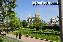 [P34] Zi insorita de primavara in Londra » foto by redmari108
 - 
<span class="allrVoted glyphicon glyphicon-heart hidden" id="av291843"></span>
<a class="m-l-10 hidden" id="sv291843" onclick="voting_Foto_DelVot(,291843,9233)" role="button">șterge vot <span class="glyphicon glyphicon-remove"></span></a>
<a id="v9291843" class=" c-red"  onclick="voting_Foto_SetVot(291843)" role="button"><span class="glyphicon glyphicon-heart-empty"></span> <b>LIKE</b> = Votează poza</a> <img class="hidden"  id="f291843W9" src="/imagini/loader.gif" border="0" /><span class="AjErrMes hidden" id="e291843ErM"></span>