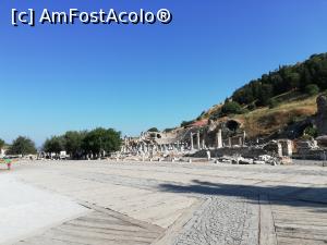 [P33] <strong>Descoperă oraşul antic Efes</strong> » foto by ⭐ValentinB_88⭐
 - 
<span class="allrVoted glyphicon glyphicon-heart hidden" id="av1307319"></span>
<a class="m-l-10 hidden" id="sv1307319" onclick="voting_Foto_DelVot(,1307319,9243)" role="button">șterge vot <span class="glyphicon glyphicon-remove"></span></a>
<a id="v91307319" class=" c-red"  onclick="voting_Foto_SetVot(1307319)" role="button"><span class="glyphicon glyphicon-heart-empty"></span> <b>LIKE</b> = Votează poza</a> <img class="hidden"  id="f1307319W9" src="/imagini/loader.gif" border="0" /><span class="AjErrMes hidden" id="e1307319ErM"></span>