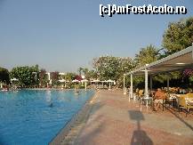 [P09] unul din barurile de la piscine » foto by simasima
 - 
<span class="allrVoted glyphicon glyphicon-heart hidden" id="av215807"></span>
<a class="m-l-10 hidden" id="sv215807" onclick="voting_Foto_DelVot(,215807,9247)" role="button">șterge vot <span class="glyphicon glyphicon-remove"></span></a>
<a id="v9215807" class=" c-red"  onclick="voting_Foto_SetVot(215807)" role="button"><span class="glyphicon glyphicon-heart-empty"></span> <b>LIKE</b> = Votează poza</a> <img class="hidden"  id="f215807W9" src="/imagini/loader.gif" border="0" /><span class="AjErrMes hidden" id="e215807ErM"></span>