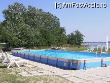 [P14] Camping Isola del Paradiso - piscina. » foto by Dragoș_MD
 - 
<span class="allrVoted glyphicon glyphicon-heart hidden" id="av217219"></span>
<a class="m-l-10 hidden" id="sv217219" onclick="voting_Foto_DelVot(,217219,9273)" role="button">șterge vot <span class="glyphicon glyphicon-remove"></span></a>
<a id="v9217219" class=" c-red"  onclick="voting_Foto_SetVot(217219)" role="button"><span class="glyphicon glyphicon-heart-empty"></span> <b>LIKE</b> = Votează poza</a> <img class="hidden"  id="f217219W9" src="/imagini/loader.gif" border="0" /><span class="AjErrMes hidden" id="e217219ErM"></span>