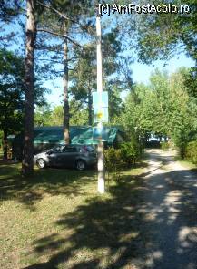 [P07] Camping Isola del Paradiso - indicatoare de orientare pe insulă. » foto by Dragoș_MD
 - 
<span class="allrVoted glyphicon glyphicon-heart hidden" id="av217203"></span>
<a class="m-l-10 hidden" id="sv217203" onclick="voting_Foto_DelVot(,217203,9273)" role="button">șterge vot <span class="glyphicon glyphicon-remove"></span></a>
<a id="v9217203" class=" c-red"  onclick="voting_Foto_SetVot(217203)" role="button"><span class="glyphicon glyphicon-heart-empty"></span> <b>LIKE</b> = Votează poza</a> <img class="hidden"  id="f217203W9" src="/imagini/loader.gif" border="0" /><span class="AjErrMes hidden" id="e217203ErM"></span>