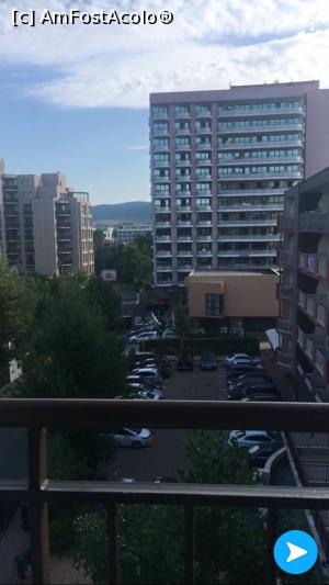 [P02] Vedere din balcon » foto by Iulia1234
 - 
<span class="allrVoted glyphicon glyphicon-heart hidden" id="av998459"></span>
<a class="m-l-10 hidden" id="sv998459" onclick="voting_Foto_DelVot(,998459,9292)" role="button">șterge vot <span class="glyphicon glyphicon-remove"></span></a>
<a id="v9998459" class=" c-red"  onclick="voting_Foto_SetVot(998459)" role="button"><span class="glyphicon glyphicon-heart-empty"></span> <b>LIKE</b> = Votează poza</a> <img class="hidden"  id="f998459W9" src="/imagini/loader.gif" border="0" /><span class="AjErrMes hidden" id="e998459ErM"></span>