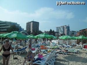 [P07] plaja hotelului (se vede si hotelul in poza-cel maro)  » foto by Stoica Ramona
 - 
<span class="allrVoted glyphicon glyphicon-heart hidden" id="av551195"></span>
<a class="m-l-10 hidden" id="sv551195" onclick="voting_Foto_DelVot(,551195,9292)" role="button">șterge vot <span class="glyphicon glyphicon-remove"></span></a>
<a id="v9551195" class=" c-red"  onclick="voting_Foto_SetVot(551195)" role="button"><span class="glyphicon glyphicon-heart-empty"></span> <b>LIKE</b> = Votează poza</a> <img class="hidden"  id="f551195W9" src="/imagini/loader.gif" border="0" /><span class="AjErrMes hidden" id="e551195ErM"></span>