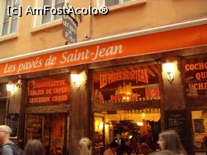 [P17] Rue St-Jean.  » foto by Carmen Ion
 - 
<span class="allrVoted glyphicon glyphicon-heart hidden" id="av930857"></span>
<a class="m-l-10 hidden" id="sv930857" onclick="voting_Foto_DelVot(,930857,9297)" role="button">șterge vot <span class="glyphicon glyphicon-remove"></span></a>
<a id="v9930857" class=" c-red"  onclick="voting_Foto_SetVot(930857)" role="button"><span class="glyphicon glyphicon-heart-empty"></span> <b>LIKE</b> = Votează poza</a> <img class="hidden"  id="f930857W9" src="/imagini/loader.gif" border="0" /><span class="AjErrMes hidden" id="e930857ErM"></span>