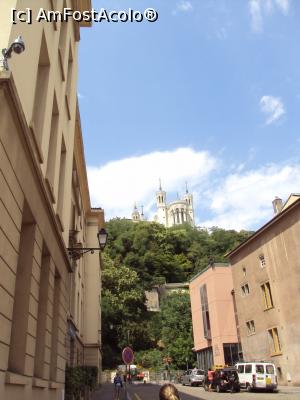 [P34] Notre-Dame-de-la-Fourviere vazută de lângă Eglise Saint Georges.  » foto by Carmen Ion
 - 
<span class="allrVoted glyphicon glyphicon-heart hidden" id="av930874"></span>
<a class="m-l-10 hidden" id="sv930874" onclick="voting_Foto_DelVot(,930874,9297)" role="button">șterge vot <span class="glyphicon glyphicon-remove"></span></a>
<a id="v9930874" class=" c-red"  onclick="voting_Foto_SetVot(930874)" role="button"><span class="glyphicon glyphicon-heart-empty"></span> <b>LIKE</b> = Votează poza</a> <img class="hidden"  id="f930874W9" src="/imagini/loader.gif" border="0" /><span class="AjErrMes hidden" id="e930874ErM"></span>