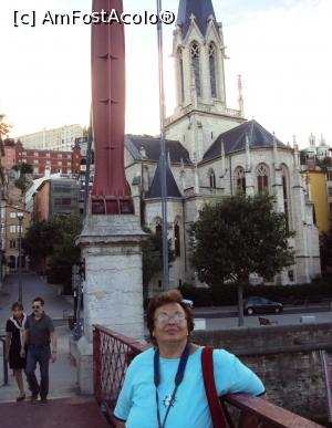 [P35] Eglise Saint Georges văzută de pe Passerelle St-Georges.  » foto by Carmen Ion
 - 
<span class="allrVoted glyphicon glyphicon-heart hidden" id="av930875"></span>
<a class="m-l-10 hidden" id="sv930875" onclick="voting_Foto_DelVot(,930875,9297)" role="button">șterge vot <span class="glyphicon glyphicon-remove"></span></a>
<a id="v9930875" class=" c-red"  onclick="voting_Foto_SetVot(930875)" role="button"><span class="glyphicon glyphicon-heart-empty"></span> <b>LIKE</b> = Votează poza</a> <img class="hidden"  id="f930875W9" src="/imagini/loader.gif" border="0" /><span class="AjErrMes hidden" id="e930875ErM"></span>