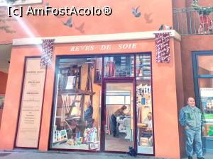 [P16] Fresque des canuts.  » foto by Carmen Ion
 - 
<span class="allrVoted glyphicon glyphicon-heart hidden" id="av931129"></span>
<a class="m-l-10 hidden" id="sv931129" onclick="voting_Foto_DelVot(,931129,9297)" role="button">șterge vot <span class="glyphicon glyphicon-remove"></span></a>
<a id="v9931129" class=" c-red"  onclick="voting_Foto_SetVot(931129)" role="button"><span class="glyphicon glyphicon-heart-empty"></span> <b>LIKE</b> = Votează poza</a> <img class="hidden"  id="f931129W9" src="/imagini/loader.gif" border="0" /><span class="AjErrMes hidden" id="e931129ErM"></span>
