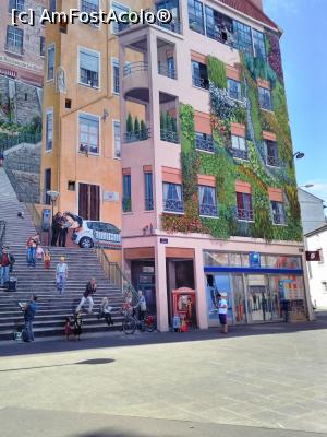 [P22] Fresque des canuts.  » foto by Carmen Ion
 - 
<span class="allrVoted glyphicon glyphicon-heart hidden" id="av931135"></span>
<a class="m-l-10 hidden" id="sv931135" onclick="voting_Foto_DelVot(,931135,9297)" role="button">șterge vot <span class="glyphicon glyphicon-remove"></span></a>
<a id="v9931135" class=" c-red"  onclick="voting_Foto_SetVot(931135)" role="button"><span class="glyphicon glyphicon-heart-empty"></span> <b>LIKE</b> = Votează poza</a> <img class="hidden"  id="f931135W9" src="/imagini/loader.gif" border="0" /><span class="AjErrMes hidden" id="e931135ErM"></span>