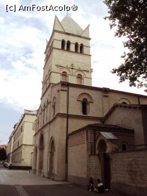 [P58] La Basilique Saint-Martin d'Ainay » foto by Carmen Ion
 - 
<span class="allrVoted glyphicon glyphicon-heart hidden" id="av931579"></span>
<a class="m-l-10 hidden" id="sv931579" onclick="voting_Foto_DelVot(,931579,9297)" role="button">șterge vot <span class="glyphicon glyphicon-remove"></span></a>
<a id="v9931579" class=" c-red"  onclick="voting_Foto_SetVot(931579)" role="button"><span class="glyphicon glyphicon-heart-empty"></span> <b>LIKE</b> = Votează poza</a> <img class="hidden"  id="f931579W9" src="/imagini/loader.gif" border="0" /><span class="AjErrMes hidden" id="e931579ErM"></span>