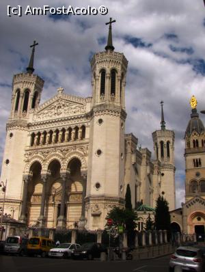 [P04] Biserica Notre-Dame de Fourvière, simbolul Lyon-ului » foto by Radu Tudoran
 - 
<span class="allrVoted glyphicon glyphicon-heart hidden" id="av762639"></span>
<a class="m-l-10 hidden" id="sv762639" onclick="voting_Foto_DelVot(,762639,9297)" role="button">șterge vot <span class="glyphicon glyphicon-remove"></span></a>
<a id="v9762639" class=" c-red"  onclick="voting_Foto_SetVot(762639)" role="button"><span class="glyphicon glyphicon-heart-empty"></span> <b>LIKE</b> = Votează poza</a> <img class="hidden"  id="f762639W9" src="/imagini/loader.gif" border="0" /><span class="AjErrMes hidden" id="e762639ErM"></span>