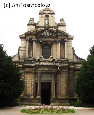 [P33] Biserica Saint Bruno » foto by Radu Tudoran
 - 
<span class="allrVoted glyphicon glyphicon-heart hidden" id="av763177"></span>
<a class="m-l-10 hidden" id="sv763177" onclick="voting_Foto_DelVot(,763177,9297)" role="button">șterge vot <span class="glyphicon glyphicon-remove"></span></a>
<a id="v9763177" class=" c-red"  onclick="voting_Foto_SetVot(763177)" role="button"><span class="glyphicon glyphicon-heart-empty"></span> <b>LIKE</b> = Votează poza</a> <img class="hidden"  id="f763177W9" src="/imagini/loader.gif" border="0" /><span class="AjErrMes hidden" id="e763177ErM"></span>