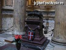 [P23] Mormantul reginei Margareta de Savoia (1851 - 1926). Pantheon-ul din Roma » foto by vlado2
 - 
<span class="allrVoted glyphicon glyphicon-heart hidden" id="av483292"></span>
<a class="m-l-10 hidden" id="sv483292" onclick="voting_Foto_DelVot(,483292,9312)" role="button">șterge vot <span class="glyphicon glyphicon-remove"></span></a>
<a id="v9483292" class=" c-red"  onclick="voting_Foto_SetVot(483292)" role="button"><span class="glyphicon glyphicon-heart-empty"></span> <b>LIKE</b> = Votează poza</a> <img class="hidden"  id="f483292W9" src="/imagini/loader.gif" border="0" /><span class="AjErrMes hidden" id="e483292ErM"></span>