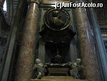[P28] Monumentul funerar al Christinei a Suediei (1626 – 1689). San Pietro, Vatican.  » foto by vlado2
 - 
<span class="allrVoted glyphicon glyphicon-heart hidden" id="av483298"></span>
<a class="m-l-10 hidden" id="sv483298" onclick="voting_Foto_DelVot(,483298,9312)" role="button">șterge vot <span class="glyphicon glyphicon-remove"></span></a>
<a id="v9483298" class=" c-red"  onclick="voting_Foto_SetVot(483298)" role="button"><span class="glyphicon glyphicon-heart-empty"></span> <b>LIKE</b> = Votează poza</a> <img class="hidden"  id="f483298W9" src="/imagini/loader.gif" border="0" /><span class="AjErrMes hidden" id="e483298ErM"></span>