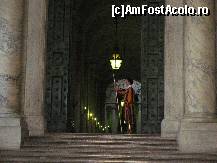 [P34] Garda Elvetiana de veghe la Vatican.  » foto by vlado2
 - 
<span class="allrVoted glyphicon glyphicon-heart hidden" id="av483317"></span>
<a class="m-l-10 hidden" id="sv483317" onclick="voting_Foto_DelVot(,483317,9312)" role="button">șterge vot <span class="glyphicon glyphicon-remove"></span></a>
<a id="v9483317" class=" c-red"  onclick="voting_Foto_SetVot(483317)" role="button"><span class="glyphicon glyphicon-heart-empty"></span> <b>LIKE</b> = Votează poza</a> <img class="hidden"  id="f483317W9" src="/imagini/loader.gif" border="0" /><span class="AjErrMes hidden" id="e483317ErM"></span>