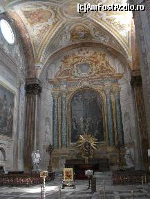 [P22] Roma -  Bazilica Santa Maria degli Angeli e dei Martiri alle Terme - altarul din partea dreapta a bisericii. » foto by Diaura*
 - 
<span class="allrVoted glyphicon glyphicon-heart hidden" id="av318639"></span>
<a class="m-l-10 hidden" id="sv318639" onclick="voting_Foto_DelVot(,318639,9312)" role="button">șterge vot <span class="glyphicon glyphicon-remove"></span></a>
<a id="v9318639" class=" c-red"  onclick="voting_Foto_SetVot(318639)" role="button"><span class="glyphicon glyphicon-heart-empty"></span> <b>LIKE</b> = Votează poza</a> <img class="hidden"  id="f318639W9" src="/imagini/loader.gif" border="0" /><span class="AjErrMes hidden" id="e318639ErM"></span>