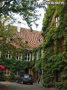 [P12] La Fuggerei - casute sociale inca locuite » foto by cryss27
 - 
<span class="allrVoted glyphicon glyphicon-heart hidden" id="av288771"></span>
<a class="m-l-10 hidden" id="sv288771" onclick="voting_Foto_DelVot(,288771,9315)" role="button">șterge vot <span class="glyphicon glyphicon-remove"></span></a>
<a id="v9288771" class=" c-red"  onclick="voting_Foto_SetVot(288771)" role="button"><span class="glyphicon glyphicon-heart-empty"></span> <b>LIKE</b> = Votează poza</a> <img class="hidden"  id="f288771W9" src="/imagini/loader.gif" border="0" /><span class="AjErrMes hidden" id="e288771ErM"></span>