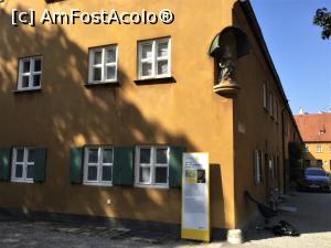 [P45] Fuggerei - si alte stauete » foto by mishu
 - 
<span class="allrVoted glyphicon glyphicon-heart hidden" id="av1189141"></span>
<a class="m-l-10 hidden" id="sv1189141" onclick="voting_Foto_DelVot(,1189141,9315)" role="button">șterge vot <span class="glyphicon glyphicon-remove"></span></a>
<a id="v91189141" class=" c-red"  onclick="voting_Foto_SetVot(1189141)" role="button"><span class="glyphicon glyphicon-heart-empty"></span> <b>LIKE</b> = Votează poza</a> <img class="hidden"  id="f1189141W9" src="/imagini/loader.gif" border="0" /><span class="AjErrMes hidden" id="e1189141ErM"></span>