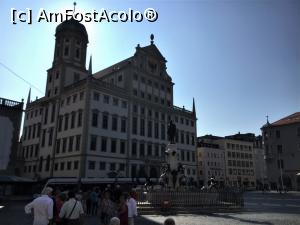 [P12] Augsburg - Piata primariei, fantana lui Augusts si Primaria » foto by mishu
 - 
<span class="allrVoted glyphicon glyphicon-heart hidden" id="av1189711"></span>
<a class="m-l-10 hidden" id="sv1189711" onclick="voting_Foto_DelVot(,1189711,9315)" role="button">șterge vot <span class="glyphicon glyphicon-remove"></span></a>
<a id="v91189711" class=" c-red"  onclick="voting_Foto_SetVot(1189711)" role="button"><span class="glyphicon glyphicon-heart-empty"></span> <b>LIKE</b> = Votează poza</a> <img class="hidden"  id="f1189711W9" src="/imagini/loader.gif" border="0" /><span class="AjErrMes hidden" id="e1189711ErM"></span>