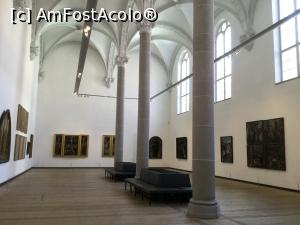 [P70] Palatul Schaezler - Galeria de arta » foto by mishu
 - 
<span class="allrVoted glyphicon glyphicon-heart hidden" id="av1194137"></span>
<a class="m-l-10 hidden" id="sv1194137" onclick="voting_Foto_DelVot(,1194137,9315)" role="button">șterge vot <span class="glyphicon glyphicon-remove"></span></a>
<a id="v91194137" class=" c-red"  onclick="voting_Foto_SetVot(1194137)" role="button"><span class="glyphicon glyphicon-heart-empty"></span> <b>LIKE</b> = Votează poza</a> <img class="hidden"  id="f1194137W9" src="/imagini/loader.gif" border="0" /><span class="AjErrMes hidden" id="e1194137ErM"></span>