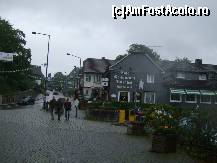 [P06] burgul medieval solingen - restaurantul super » foto by Rila
 - 
<span class="allrVoted glyphicon glyphicon-heart hidden" id="av220009"></span>
<a class="m-l-10 hidden" id="sv220009" onclick="voting_Foto_DelVot(,220009,9331)" role="button">șterge vot <span class="glyphicon glyphicon-remove"></span></a>
<a id="v9220009" class=" c-red"  onclick="voting_Foto_SetVot(220009)" role="button"><span class="glyphicon glyphicon-heart-empty"></span> <b>LIKE</b> = Votează poza</a> <img class="hidden"  id="f220009W9" src="/imagini/loader.gif" border="0" /><span class="AjErrMes hidden" id="e220009ErM"></span>