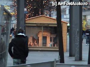 [P01] Peisaj urban cu iesle de Crăciun » foto by abancor
 - 
<span class="allrVoted glyphicon glyphicon-heart hidden" id="av411218"></span>
<a class="m-l-10 hidden" id="sv411218" onclick="voting_Foto_DelVot(,411218,9331)" role="button">șterge vot <span class="glyphicon glyphicon-remove"></span></a>
<a id="v9411218" class=" c-red"  onclick="voting_Foto_SetVot(411218)" role="button"><span class="glyphicon glyphicon-heart-empty"></span> <b>LIKE</b> = Votează poza</a> <img class="hidden"  id="f411218W9" src="/imagini/loader.gif" border="0" /><span class="AjErrMes hidden" id="e411218ErM"></span>