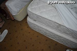 [P02] Cel de al treile pat care de fapt erau 2 saltele suprapuse pe care nu se putea dormi » foto by laurentiu.c
 - 
<span class="allrVoted glyphicon glyphicon-heart hidden" id="av341900"></span>
<a class="m-l-10 hidden" id="sv341900" onclick="voting_Foto_DelVot(,341900,9359)" role="button">șterge vot <span class="glyphicon glyphicon-remove"></span></a>
<a id="v9341900" class=" c-red"  onclick="voting_Foto_SetVot(341900)" role="button"><span class="glyphicon glyphicon-heart-empty"></span> <b>LIKE</b> = Votează poza</a> <img class="hidden"  id="f341900W9" src="/imagini/loader.gif" border="0" /><span class="AjErrMes hidden" id="e341900ErM"></span>