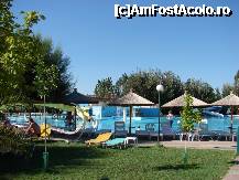 [P04] Bazin copii » foto by cmihai
 - 
<span class="allrVoted glyphicon glyphicon-heart hidden" id="av226086"></span>
<a class="m-l-10 hidden" id="sv226086" onclick="voting_Foto_DelVot(,226086,9369)" role="button">șterge vot <span class="glyphicon glyphicon-remove"></span></a>
<a id="v9226086" class=" c-red"  onclick="voting_Foto_SetVot(226086)" role="button"><span class="glyphicon glyphicon-heart-empty"></span> <b>LIKE</b> = Votează poza</a> <img class="hidden"  id="f226086W9" src="/imagini/loader.gif" border="0" /><span class="AjErrMes hidden" id="e226086ErM"></span>