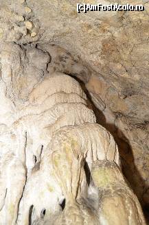 [P10] Peștera Muierilor, Cascada împietrită » foto by unq
 - 
<span class="allrVoted glyphicon glyphicon-heart hidden" id="av450426"></span>
<a class="m-l-10 hidden" id="sv450426" onclick="voting_Foto_DelVot(,450426,9382)" role="button">șterge vot <span class="glyphicon glyphicon-remove"></span></a>
<a id="v9450426" class=" c-red"  onclick="voting_Foto_SetVot(450426)" role="button"><span class="glyphicon glyphicon-heart-empty"></span> <b>LIKE</b> = Votează poza</a> <img class="hidden"  id="f450426W9" src="/imagini/loader.gif" border="0" /><span class="AjErrMes hidden" id="e450426ErM"></span>