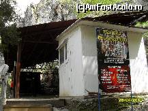 [P05] tarifele,casa de bilete si intrarea in pestera » foto by ms65
 - 
<span class="allrVoted glyphicon glyphicon-heart hidden" id="av82021"></span>
<a class="m-l-10 hidden" id="sv82021" onclick="voting_Foto_DelVot(,82021,9382)" role="button">șterge vot <span class="glyphicon glyphicon-remove"></span></a>
<a id="v982021" class=" c-red"  onclick="voting_Foto_SetVot(82021)" role="button"><span class="glyphicon glyphicon-heart-empty"></span> <b>LIKE</b> = Votează poza</a> <img class="hidden"  id="f82021W9" src="/imagini/loader.gif" border="0" /><span class="AjErrMes hidden" id="e82021ErM"></span>
