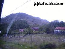 [P01] Pe drum spre pestera muierilor, Baia De Fier, scri cu pietre. » foto by anadragusin
 - 
<span class="allrVoted glyphicon glyphicon-heart hidden" id="av148038"></span>
<a class="m-l-10 hidden" id="sv148038" onclick="voting_Foto_DelVot(,148038,9382)" role="button">șterge vot <span class="glyphicon glyphicon-remove"></span></a>
<a id="v9148038" class=" c-red"  onclick="voting_Foto_SetVot(148038)" role="button"><span class="glyphicon glyphicon-heart-empty"></span> <b>LIKE</b> = Votează poza</a> <img class="hidden"  id="f148038W9" src="/imagini/loader.gif" border="0" /><span class="AjErrMes hidden" id="e148038ErM"></span>