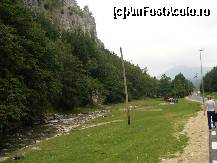 [P30] Dupa ce am iesit din Pestera Muierii, ne indreptam spre locul unde am parcat masina si admiram peisajul » foto by ascent
 - 
<span class="allrVoted glyphicon glyphicon-heart hidden" id="av162672"></span>
<a class="m-l-10 hidden" id="sv162672" onclick="voting_Foto_DelVot(,162672,9382)" role="button">șterge vot <span class="glyphicon glyphicon-remove"></span></a>
<a id="v9162672" class=" c-red"  onclick="voting_Foto_SetVot(162672)" role="button"><span class="glyphicon glyphicon-heart-empty"></span> <b>LIKE</b> = Votează poza</a> <img class="hidden"  id="f162672W9" src="/imagini/loader.gif" border="0" /><span class="AjErrMes hidden" id="e162672ErM"></span>