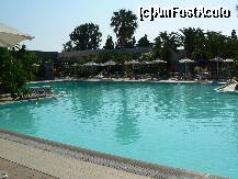 [P02] Sun Palace - piscina » foto by Xander
 - 
<span class="allrVoted glyphicon glyphicon-heart hidden" id="av223727"></span>
<a class="m-l-10 hidden" id="sv223727" onclick="voting_Foto_DelVot(,223727,9397)" role="button">șterge vot <span class="glyphicon glyphicon-remove"></span></a>
<a id="v9223727" class=" c-red"  onclick="voting_Foto_SetVot(223727)" role="button"><span class="glyphicon glyphicon-heart-empty"></span> <b>LIKE</b> = Votează poza</a> <img class="hidden"  id="f223727W9" src="/imagini/loader.gif" border="0" /><span class="AjErrMes hidden" id="e223727ErM"></span>
