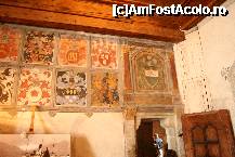[P14] Sala cu insemnele heraldice » foto by liviadavidescu
 - 
<span class="allrVoted glyphicon glyphicon-heart hidden" id="av224045"></span>
<a class="m-l-10 hidden" id="sv224045" onclick="voting_Foto_DelVot(,224045,9409)" role="button">șterge vot <span class="glyphicon glyphicon-remove"></span></a>
<a id="v9224045" class=" c-red"  onclick="voting_Foto_SetVot(224045)" role="button"><span class="glyphicon glyphicon-heart-empty"></span> <b>LIKE</b> = Votează poza</a> <img class="hidden"  id="f224045W9" src="/imagini/loader.gif" border="0" /><span class="AjErrMes hidden" id="e224045ErM"></span>